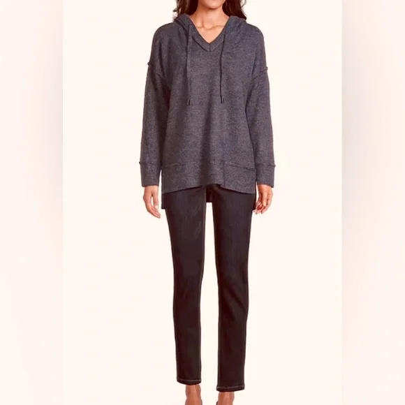 Dillards Westbound oversize Dark grey hoodie sweater high low hem NWT size S. - Picture 9 of 9